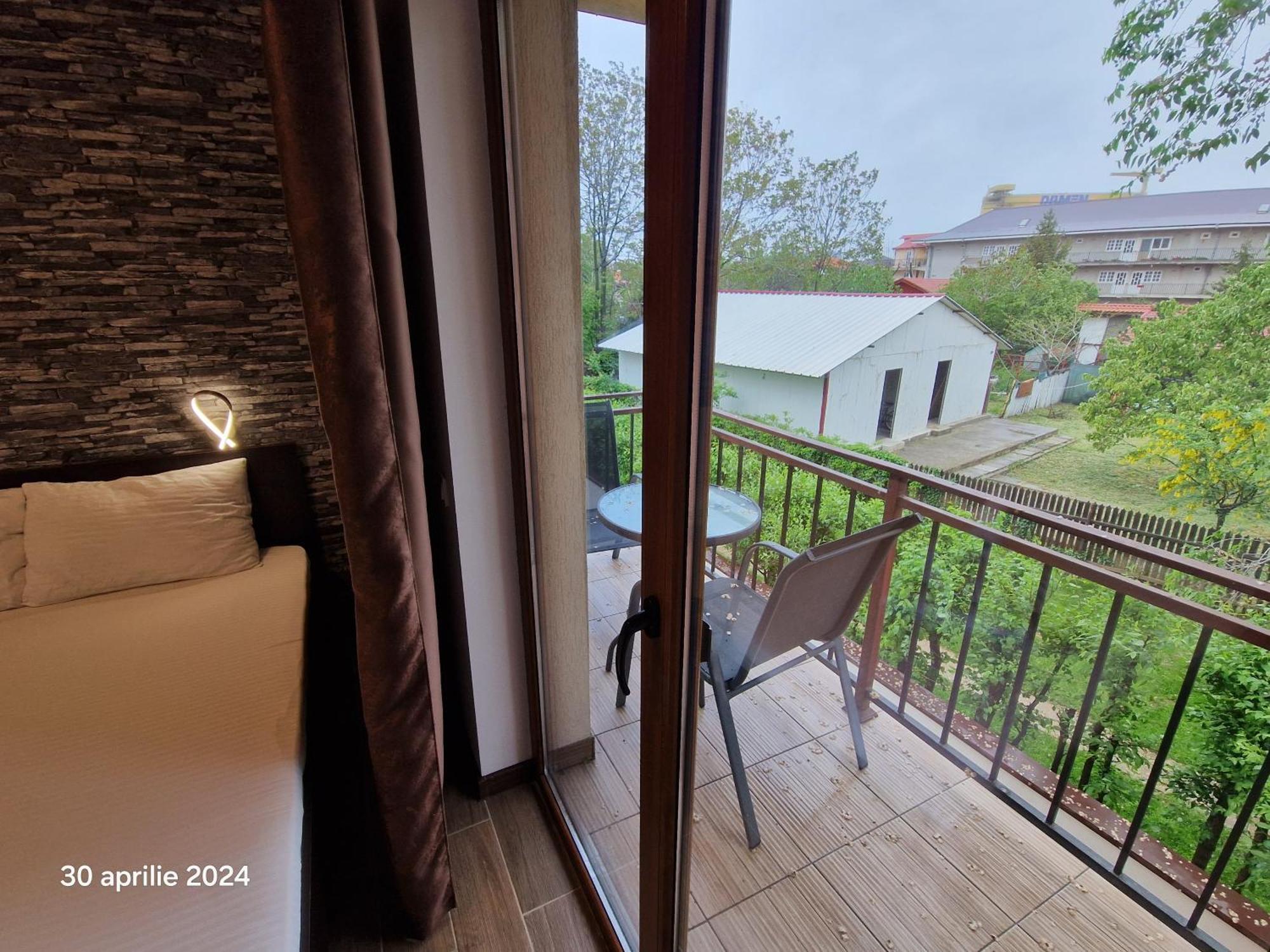 Casa Adrian Două Mai